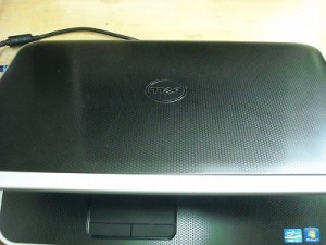 inspiron7720-1.jpg