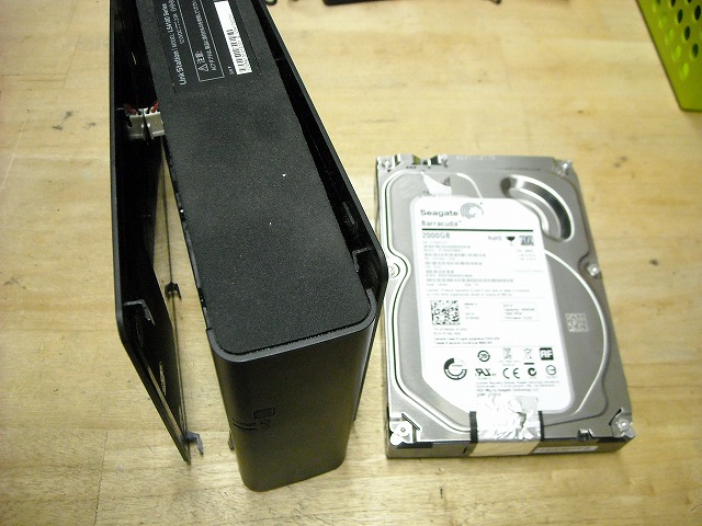 バッファロー製のlinkstation LS410Dの画像