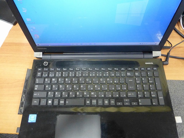dynabook T45 �O��