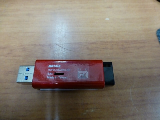 usb[S摜