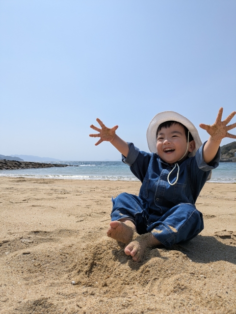砂浜子供